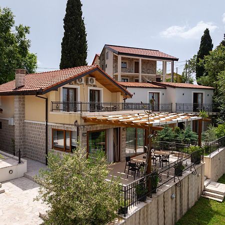 Sunset & Sunrise Villas In Stanisici-Two Villas With Common Pool ブドヴァ エクステリア 写真